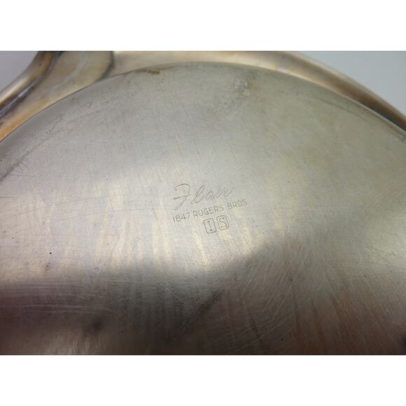 Vintage Oval Vegetables Bread Rolls Silvertone Serving Tray - Picture 5 of 6